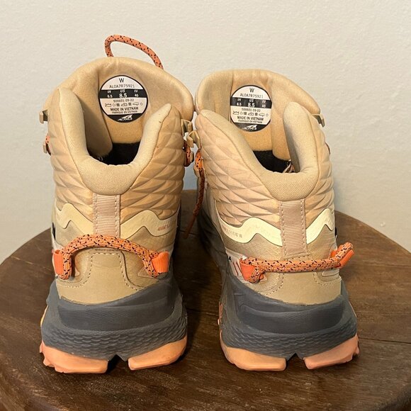 Altra Olympus 5 Mid GTX Hiking Boots - Picture 3 of 5